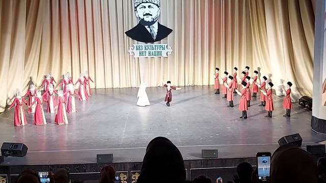 Ансамбль "Даймохк" ? Красота!! смотреть онлайн