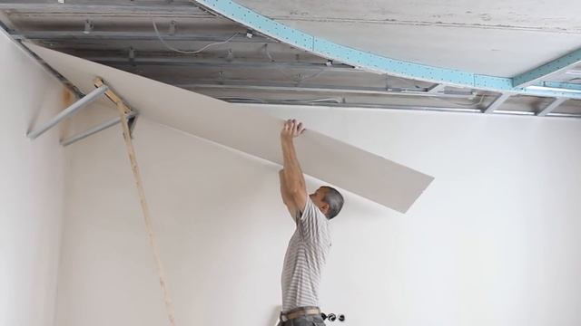 Как в одиночку поднять лист гирсокартона.САМЫЙ ДОСТУПНЫЙ монтаж гипсокартона на потолок смотреть онлайн