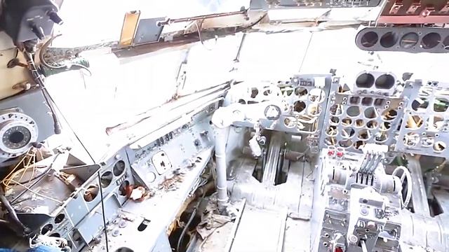 Авиационный музей «Аэропарк» в Будапеште смотреть онлайн