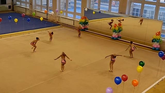 Фестиваль по эстетической гимнастике. Команда Феерия. Город Волгоград.2016г. смотреть онлайн