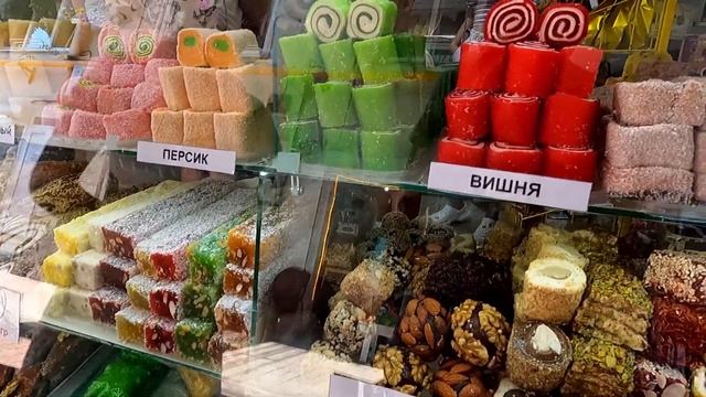 Зоя и сладости которые можно продегустировать! Рыбацкий в июле! ?ЛАЗАРЕВСКОЕ СЕГОДНЯ?СОЧИ. смотреть онлайн