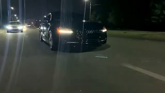 Clean, fast Audi TT 8j смотреть онлайн