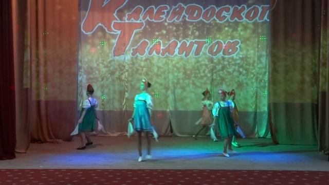 Молодежь-ка - Лебедушка смотреть онлайн