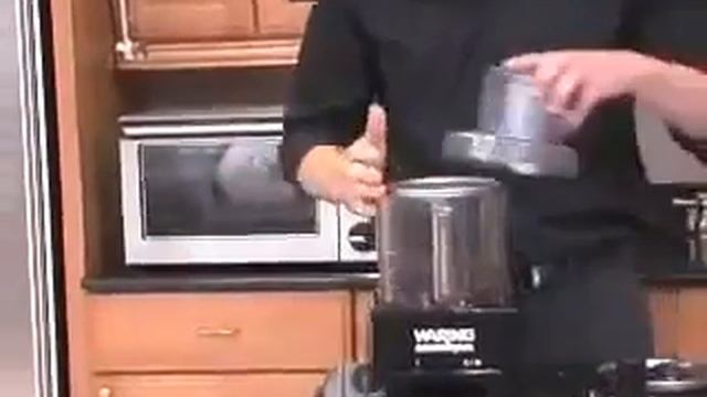 Waring Commercial Food Processor WFP14SK 3.3Ltr (CC026-A) смотреть онлайн