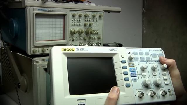 Rigol DS1102E Unboxing, First Test, And Fan Noise