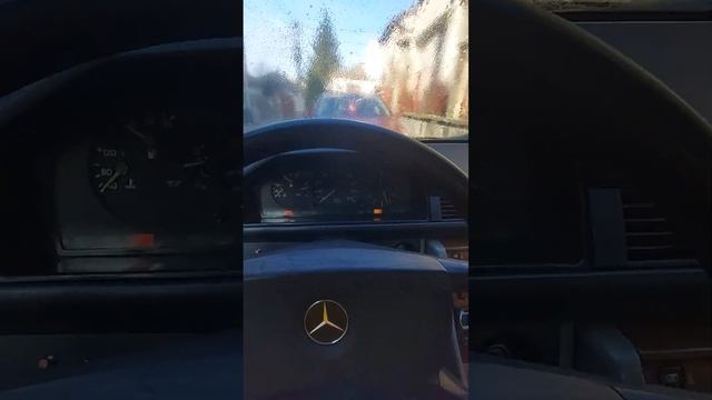 Starting Mercedes-Benz w124 250D on -10°C after 3 months смотреть онлайн