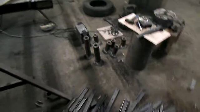 Гусеницы своими руками. смотреть онлайн