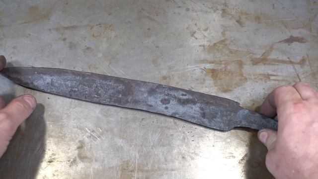 Forging a Turkish twist damascus fighting knife смотреть онлайн