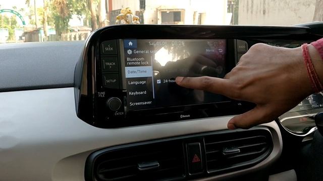 Grand i10 Nios Music System | How to use ? Speaker Quality | All Features Explained. смотреть онлайн