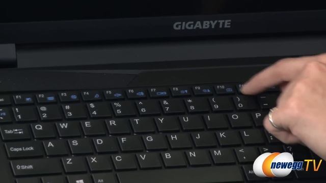 GIGABYTE P2742G-CF1 17.3' Notebook Overview - Newegg TV смотреть онлайн