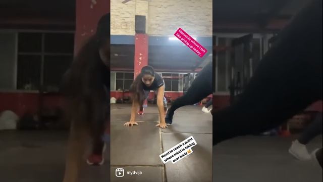 Moments where I felt like giving up today? at a wonderful Zumba class.. смотреть онлайн