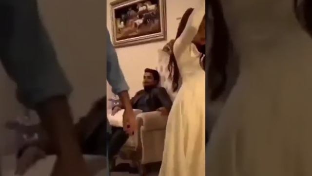 ?Haira maniii and Yasir Hussain New dance video viral смотреть онлайн