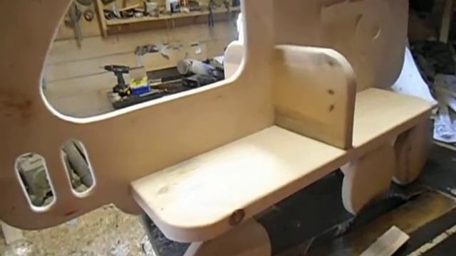 Детская скамейка . смотреть онлайн