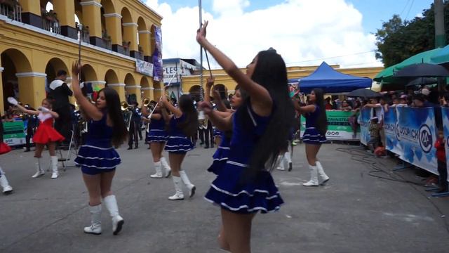 Rafael Arévalo Show Band 2019 смотреть онлайн