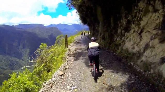 Bolivia Дорога Смерти смотреть онлайн