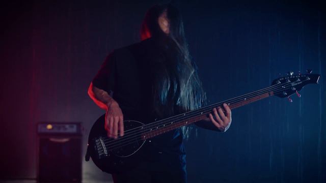 Ernie Ball Music Man Artist Series: John Myung Bongo Six-String Bass смотреть онлайн