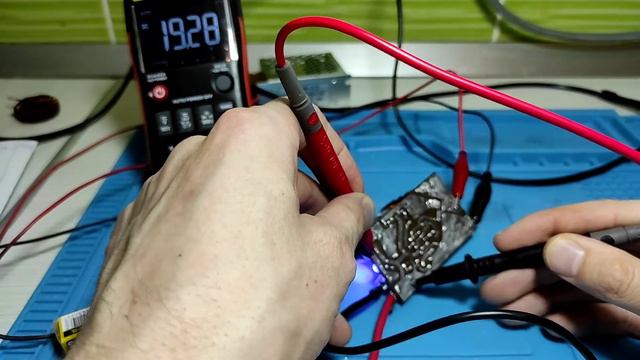 Простой повышающий DC-DC преобразователь на таймере NE555 своими руками (схема + плата). смотреть онлайн