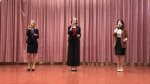 Анна Тамаева, Ольга Волошина, Мария Егорова - Песня о профессии Учитель