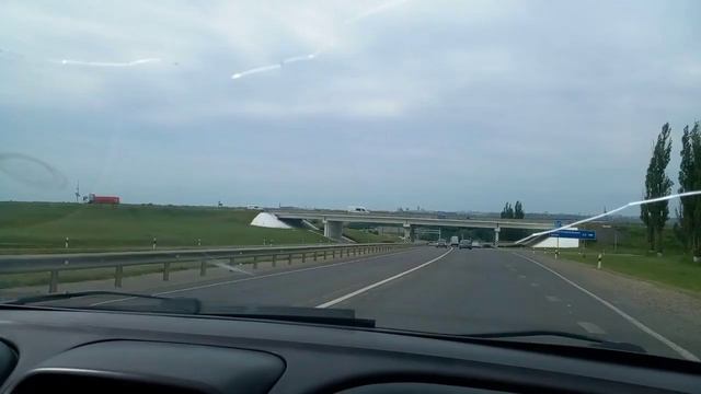 Дорога в Кисловодск. Ездили гулять всей семьёй. смотреть онлайн