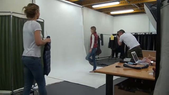Diffusione Tessile - "Backstage servizio fotografico" Collezione Autunno/Inverno 2011 смотреть онлайн