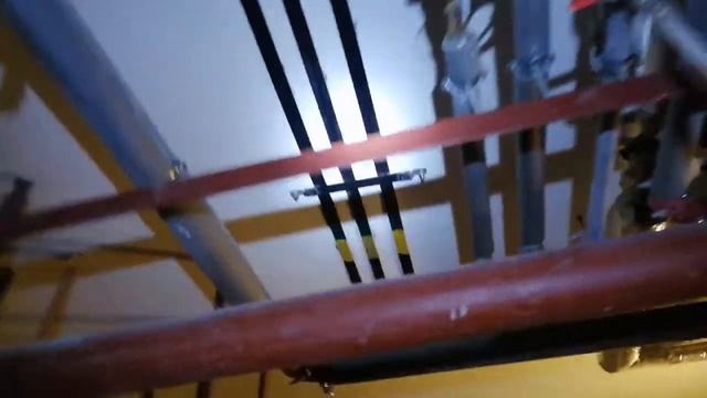 Система заземления уравнения потенциалом СУП В подвале в ЖК. на ура ???