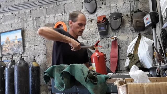 Перезарядка огнетушителей. смотреть онлайн