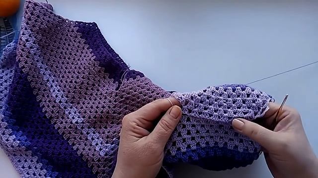 Кофта крючком. Перевернутый реглан крючком. Knitting offset raglan. смотреть онлайн