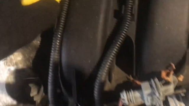 Разборка Ford - Mondeo 3 2000-2007, 2 (VIN: WF0WXXGBBW2T60113)  69758