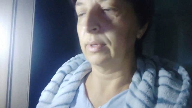 Харьков.Вчера.Сидим в темноте с фонариком,без воды смотреть онлайн