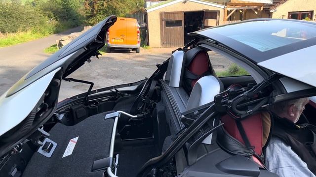 BMW Z4 E89 (2011) - Hardtop Convertible Roof Stuck Open, A6A3 Hydraulic Fluid Temperature Sensor