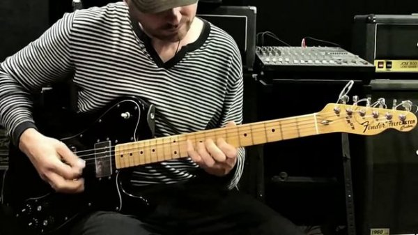 Fender Telecaster Custom '72 (Japan 1984)