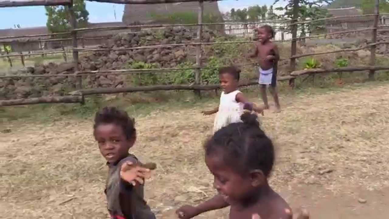 Madagascar Day 11 - Бедные Африканские Дети