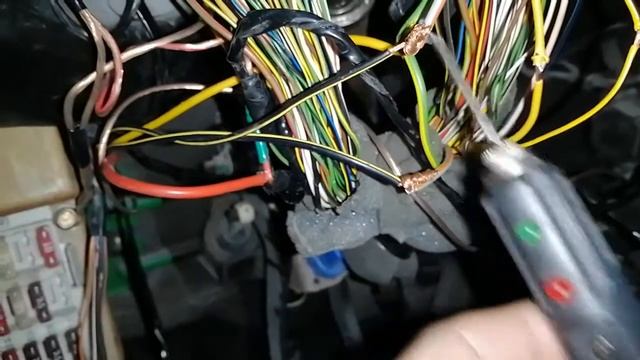 Как найти провода Стартера Зажигание-1 Зажигание-2 для автозапуска смотреть онлайн
