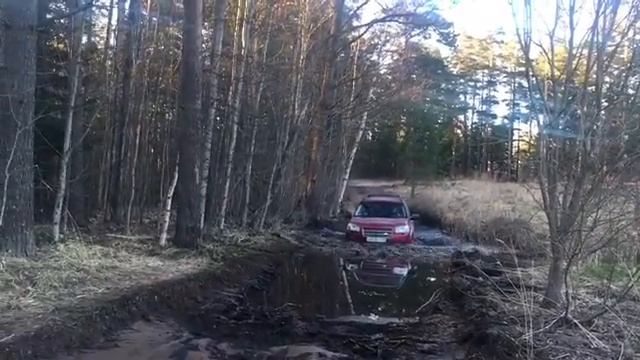 Немножк оффроада Freelander 2 смотреть онлайн