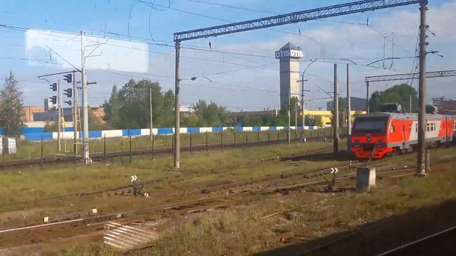 ОТ ПЛАТФОРМЫ ЛЕНИНСКИЙ ПРОСПЕКТ ДО БАЛТИЙСКОГО ВОКЗАЛА СПБ смотреть онлайн