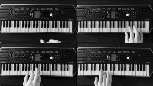 The Model- Kraftwerk Cover with Casio SA 76 смотреть онлайн