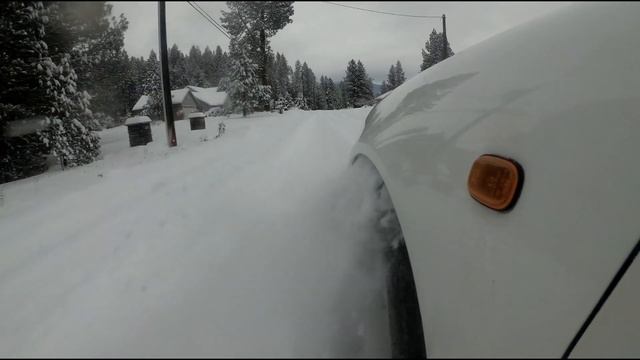 Toyota Celica GT-Four ST205 Snow Day смотреть онлайн