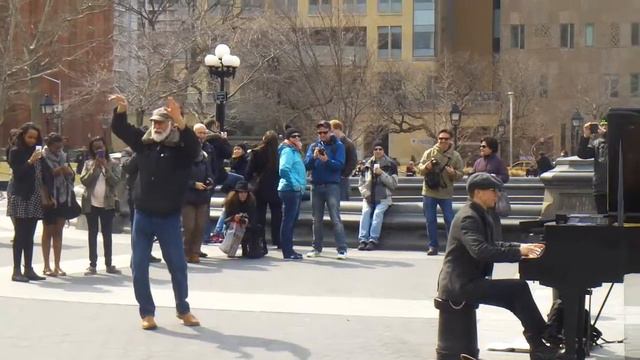 Нью Йорк Зарисовки с улиц Рояль в кустах смотреть онлайн