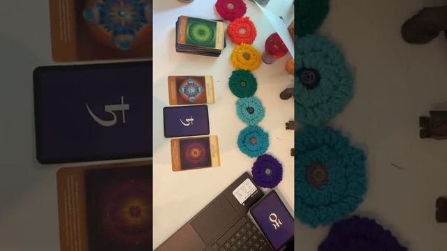 Saturn ? Focus ?♀️ light ￼ language смотреть онлайн