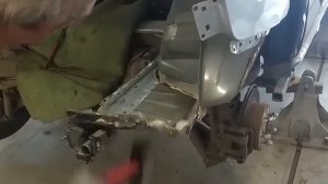 НИССАН КАШКАЙ. СТАПЕЛЬНЫЕ РАБОТЫ. ЗАМЕНА ПОЛА БАГАЖНИКА, ЗАДНЕЙ ПАНЕЛИ. НАДСТАВКИ ЛОНЖЕРОНА.