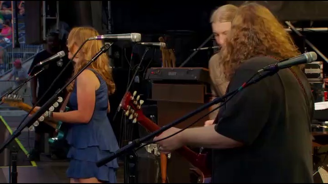 Eric Claptons' Crossroads Guitar Festivals-Derek Trucks & Susan Tedeschi Band (2010)+Warren Haynes смотреть онлайн