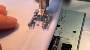 БЕЗ ДВОЙНОЙ ИГЛЫ! ОБРАБАТЫВАЮ НИЗ ТРИКОТАЖНОГО ИЗДЕЛИЯ БЕЗ РАСПОШИВАЛКИ.