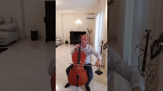 BACH CELLO SUITES CONCERT смотреть онлайн