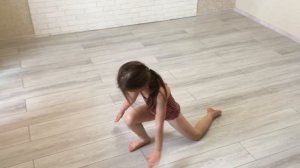 Как научиться делать колесо