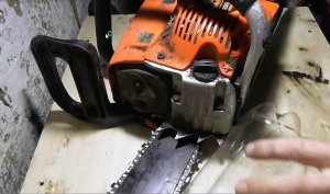 Почему Четырехтактное Масло Лучше Двухтактного в Мотоцикл и Бензопилу