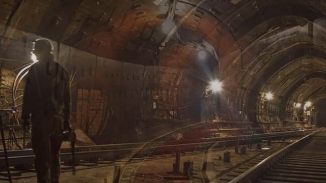 Где находятся входы в Метро 2 и куда на самом деле ведут его ветки! смотреть онлайн