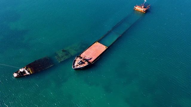 Феодосия - что посмотреть?! Красивые места города Феодосия. Набережная, парки, пляжи и крепость смотреть онлайн