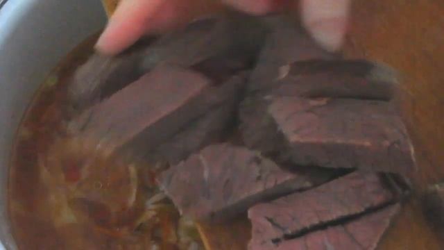 СУП с мясом и квашеной капустой смотреть онлайн
