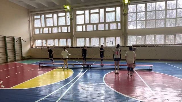 Начинаем тренировку с ОФП. смотреть онлайн