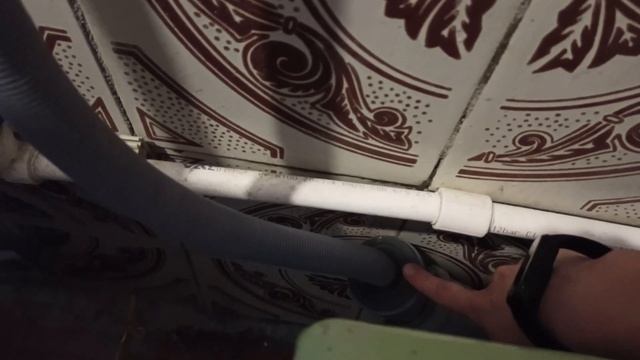 Высота слива стиральной машины в канализацию. Правильное расположение шланга смотреть онлайн